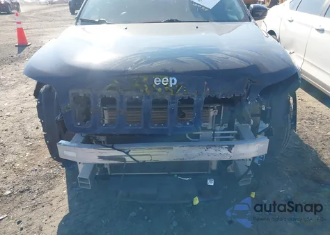 2019 Jeep Cherokee Limited Fwd из США, поврежденный, VIN 1C4PJLDB9KD266654